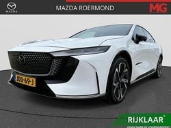 Wit Nieuw 2025 Mazda 6e Takumi-Line Hatchback | € 44.990 (Eerlijke prijs)