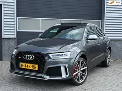 Grijs, metallic lak Gebruikt 2016 Audi RS Q3 Premium SUV | € 34.990 (Eerlijke prijs)