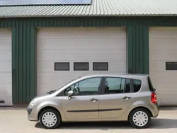 Grijs Gebruikt 2008 Renault Grand Modus Expression MPV | € 1.950 (Duur)