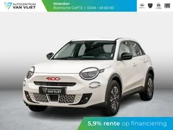 Wit Nieuw 2024 Fiat 600E Red SUV | € 27.790
