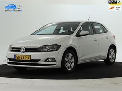 Wit Gebruikt 2018 VW Polo Comfortline Hatchback | € 12.245 (Eerlijke prijs)