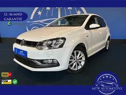 Wit Gebruikt 2016 VW Polo LOUNGE Hatchback | € 11.999 (Eerlijke prijs)