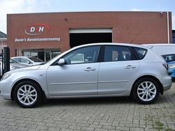 Grijs Gebruikt 2009 Mazda 3 Active Hatchback | € 1.799 (Eerlijke prijs)