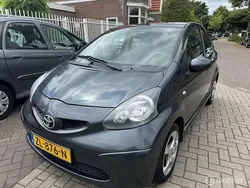 Grijs Gebruikt 2006 Toyota Aygo Hatchback | € 2.250 (Eerlijke prijs)