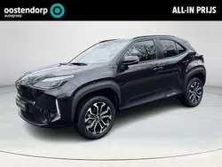 Zwart Nieuw 2025 Toyota Yaris Cross Comfort SUV | € 35.949 (Eerlijke prijs)