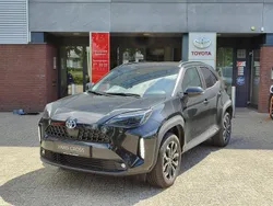 Wit Gebruikt 2024 Toyota Yaris Cross Style SUV | € 30.999 (Eerlijke prijs)