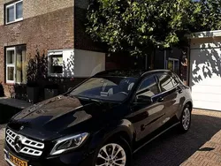 Zwart Gebruikt 2017 Mercedes GLA180 Business SUV | € 19.950 (Eerlijke prijs)