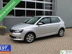 Grijs, metallic lak Gebruikt 2018 Skoda Fabia Ambition Hatchback | € 11.950 (Goede deal)