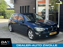 Blauw, metallic lak Gebruikt 2013 BMW 114 Comfort Edition Hatchback | € 8.945 (Eerlijke prijs)