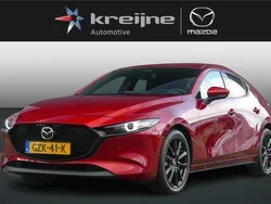 Rood Gebruikt 2024 Mazda 3 Exclusive-Line Hatchback | € 39.425