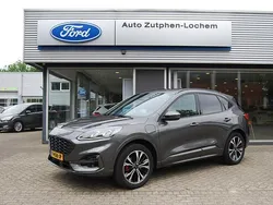 Grijs Gebruikt 2022 Ford Kuga ST-Line X SUV | € 30.840 (Iets duurder)