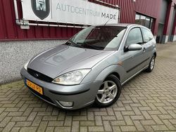Grijs Gebruikt 2003 Ford Focus Hatchback | € 1.499 (Eerlijke prijs)