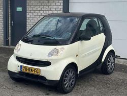 Zwart Gebruikt 2005 Smart ForTwo Coupé Pure Coupé | € 1.250