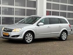 Grijs Gebruikt 2010 Opel Astra Cosmo Stationwagen | € 3.445 (Eerlijke prijs)