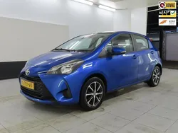 Blauw Gebruikt 2019 Toyota Yaris Connect Style Hatchback | € 12.999 (Eerlijke prijs)