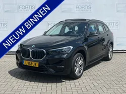 Zwart Gebruikt 2021 BMW X1 Executive SUV | € 29.900 (Eerlijke prijs)