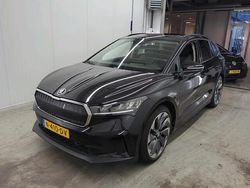 Zwart Gebruikt 2021 Skoda Enyaq iV SportLine SUV | € 21.450 (Eerlijke prijs)