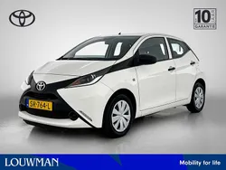 Wit Gebruikt 2018 Toyota Aygo Hatchback | € 9.450 (Eerlijke prijs)