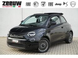 Zwart Gebruikt 2022 Fiat 500C Icon Cabriolet | € 19.900 (Goede deal)