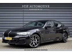 Zwart Gebruikt 2023 BMW 530 Executive Sedan | € 43.450 (Eerlijke prijs)