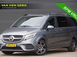 Grijs Gebruikt 2020 Mercedes V300 AMG MPV | € 48.900 (Eerlijke prijs)