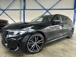 Zwart Gebruikt 2023 BMW 318 M Sport Stationwagen | € 38.999