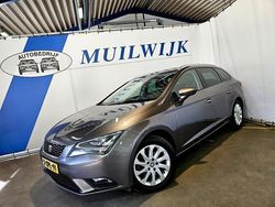 Grijs Gebruikt 2014 Seat Leon ST Business Stationwagen | € 6.950 (Iets duurder)