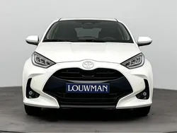 Wit Nieuw 2025 Toyota Yaris Comfort Hatchback | € 31.439 (Eerlijke prijs)