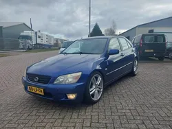 Blauw Gebruikt 2003 Lexus IS200 Executive Line Sedan | € 6.995 (Eerlijke prijs)