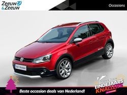 Sunset red metallic (rood metallic) Gebruikt 2016 VW Polo Cross Hatchback | € 11.945 (Iets duurder)