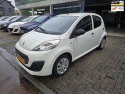 Wit Gebruikt 2012 Peugeot 107 Access Hatchback | € 4.999 (Eerlijke prijs)