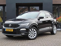 Zwart Gebruikt 2022 VW T-Roc Sport SUV | € 29.950 (Eerlijke prijs)
