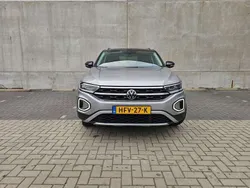 Zilver Gebruikt 2022 VW T-Roc Style SUV | € 32.950 (Eerlijke prijs)