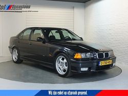 Zwart Gebruikt 1997 BMW M240 Sedan | € 23.900