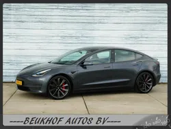 Grijs Gebruikt 2020 Tesla Model 3 Performance Sedan | € 25.750 (Eerlijke prijs)