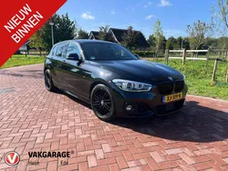 Zwart Gebruikt 2019 BMW 118 Executive Hatchback | € 24.490