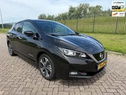 Zwart Gebruikt 2018 Nissan Leaf Tekna Hatchback | € 11.950 (Eerlijke prijs)