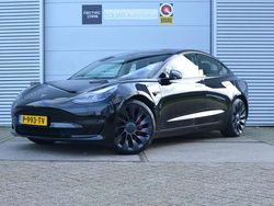 Zwart Gebruikt 2022 Tesla Model 3 Performance Sedan | € 36.999 (Iets duurder)