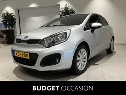 Grijs Gebruikt 2014 Kia Rio Hatchback | € 8.700 (Eerlijke prijs)
