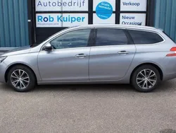 Grijs Gebruikt 2017 Peugeot 308 Allure Stationwagen | € 12.900 (Eerlijke prijs)