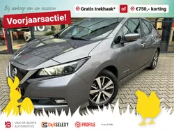 Grijs, metallic lak Gebruikt 2021 Nissan Leaf Acenta Hatchback | € 15.750 (Eerlijke prijs)