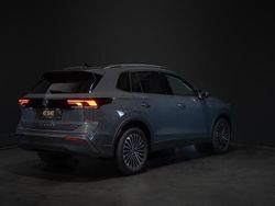 Grijs Gebruikt 2025 VW Tiguan Edition SUV | € 38.995 (Super prijs)
