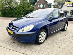 Blauw Gebruikt 2004 Peugeot 307 Hatchback | € 999 (Goede deal)