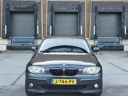 Grijs Gebruikt 2005 BMW 118 Hatchback | € 6.500 (Iets duurder)