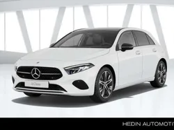 Wit Nieuw 2024 Mercedes A250 Luxury Hatchback | € 49.015 (Eerlijke prijs)