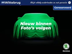Blauw Gebruikt 2023 Skoda Octavia Ambition Stationwagen | € 22.450 (Eerlijke prijs)