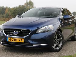Gebruikt 2014 Volvo V40 Ocean Race | € 6.245 (Eerlijke prijs)