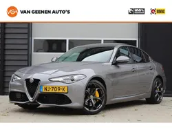 Grijs Gebruikt 2017 Alfa Romeo Giulia Veloce Sedan | € 28.295 (Eerlijke prijs)