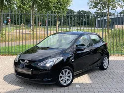 Zwart Gebruikt 2009 Mazda 2 Hatchback | € 4.495 (Eerlijke prijs)