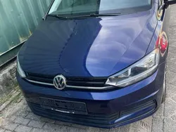 Gebruikt 2016 VW Touran Comfortline MPV | € 14.000